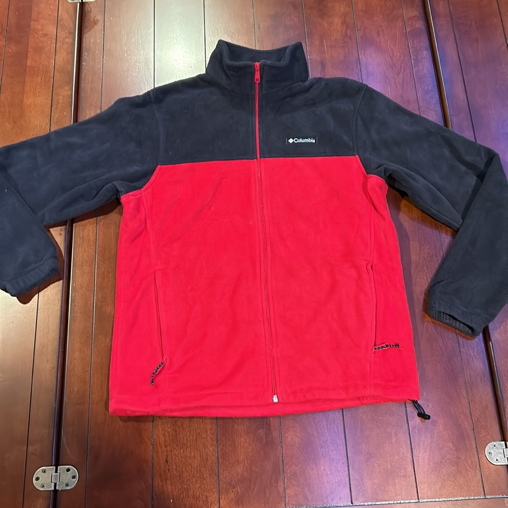 Columbia Red & black Fleece Zip Front Jacket Size medium